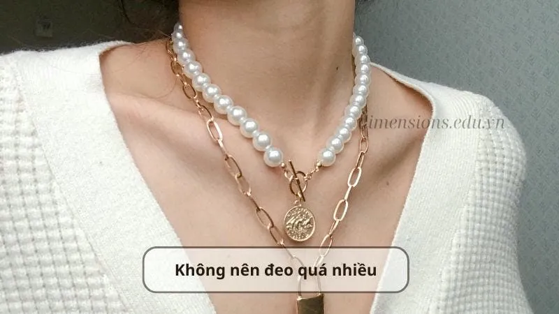 Sinh năm 1985 đeo món đồ gì hợp phong thủy  11