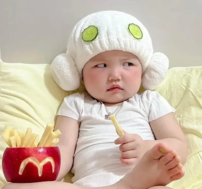 Avatar cute gấu sẽ mang đến một sự ngọt ngào, dễ thương cho trang cá nhân của bạn!