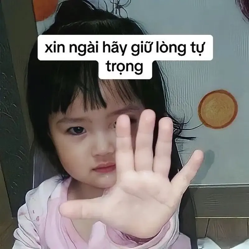 Cùng thưởng thức những khoảnh khắc khóc meme em bé cute hài hước, mang lại niềm vui bất tận.