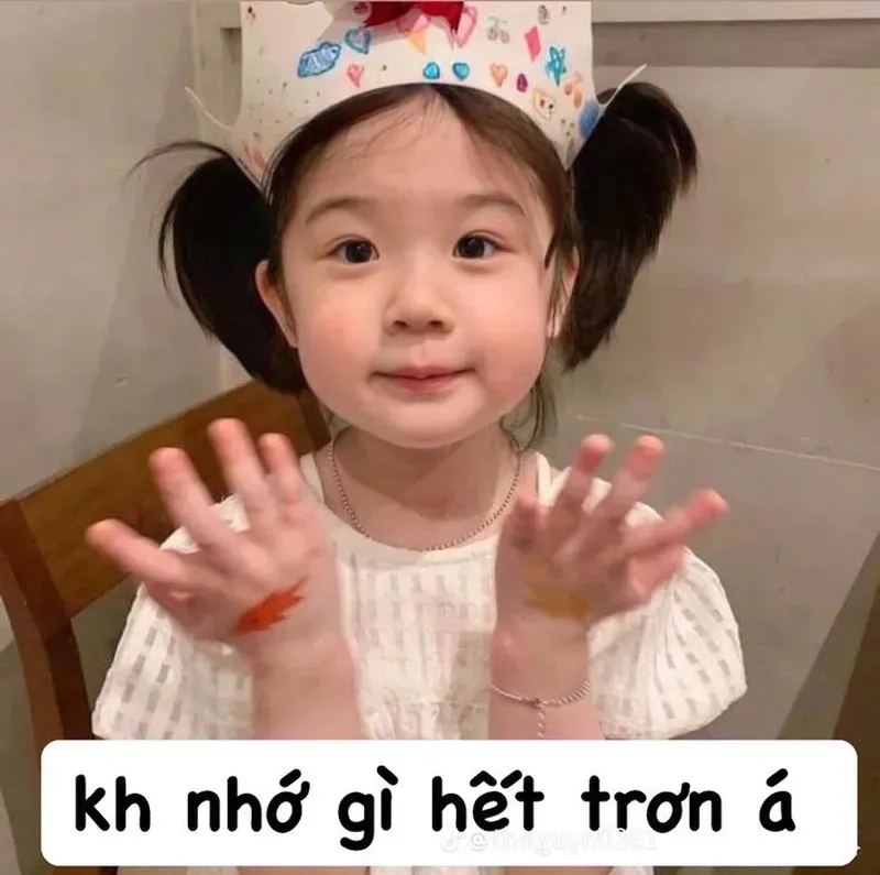 Những meme ảnh bé gái đáng yêu Hàn Quốc khiến ai cũng phải 