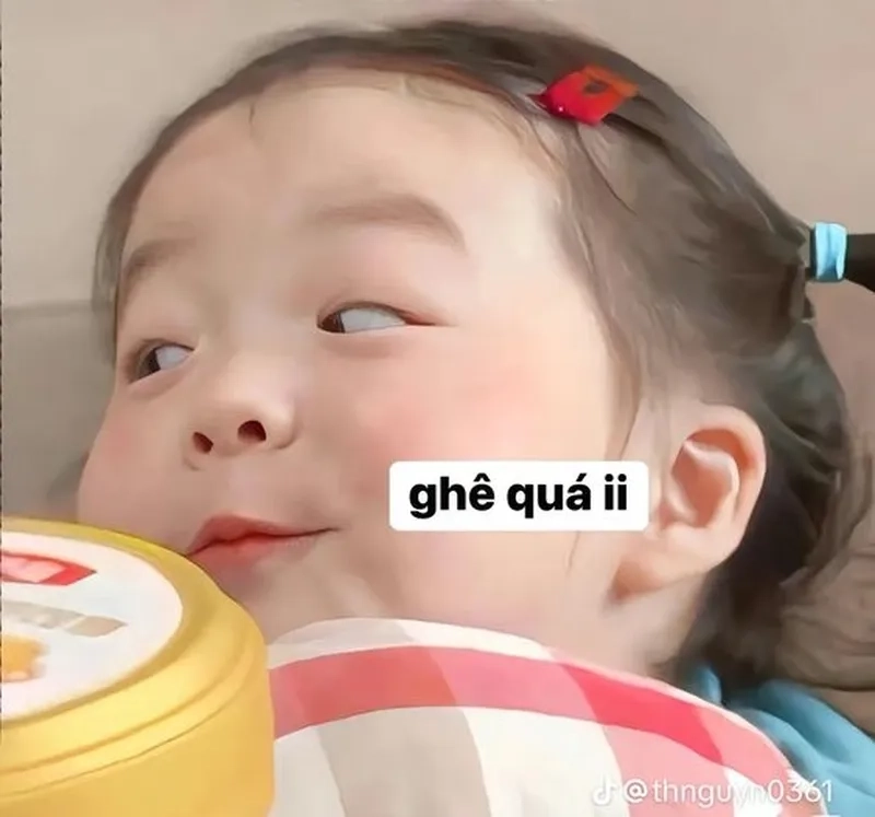 Meme bé gái Trung Quốc với những biểu cảm ngây thơ và dễ thương luôn thu hút.