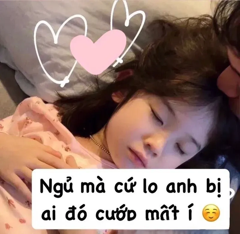 Meme buồn là cách dễ dàng để chia sẻ cảm xúc buồn bã với bạn bè và người yêu.