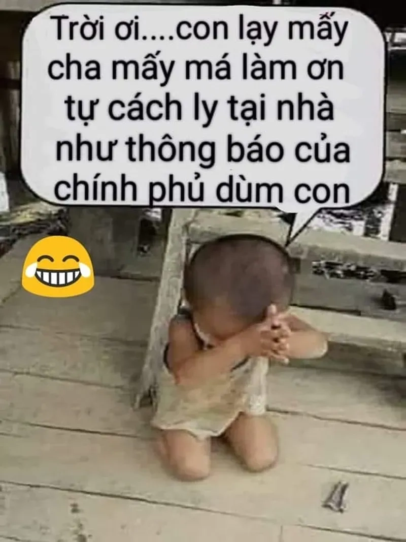 Biểu cảm độc lạ của meme lạy chúa trên cao.