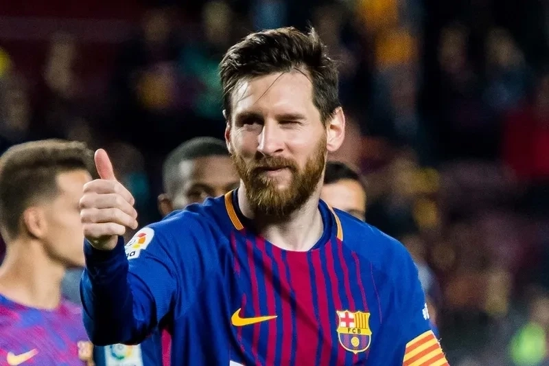 Messi meme ronaldo tạo nên sự đối đầu cực kỳ hài hước và thú vị giữa hai huyền thoại!