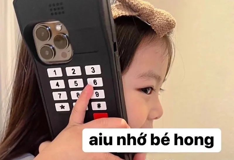 Yêu meme là cách thú vị để bày tỏ tình cảm một cách nhẹ nhàng.