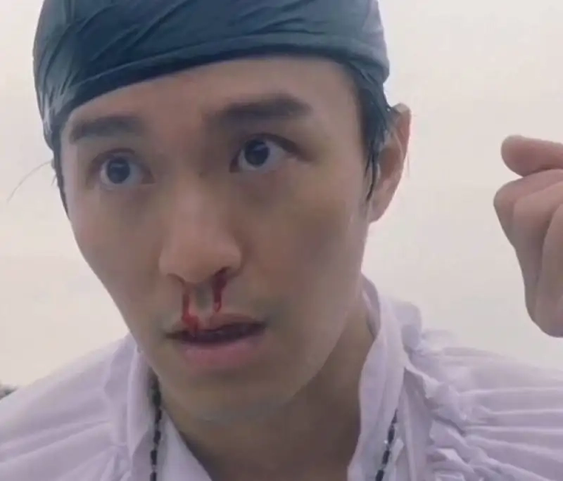 Khám phá phụt máu mũi meme cực hài