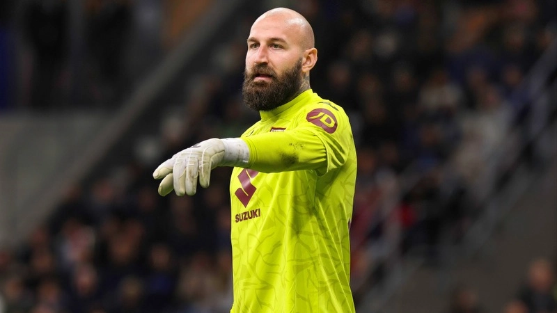 Vanja Ivacic với chiều cao cũng đầy ấn tượng