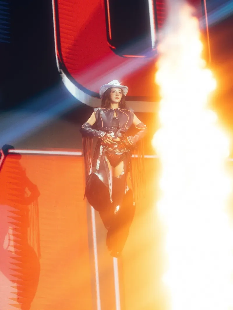 Chi Pu mặt mộc đẹp không tì vết