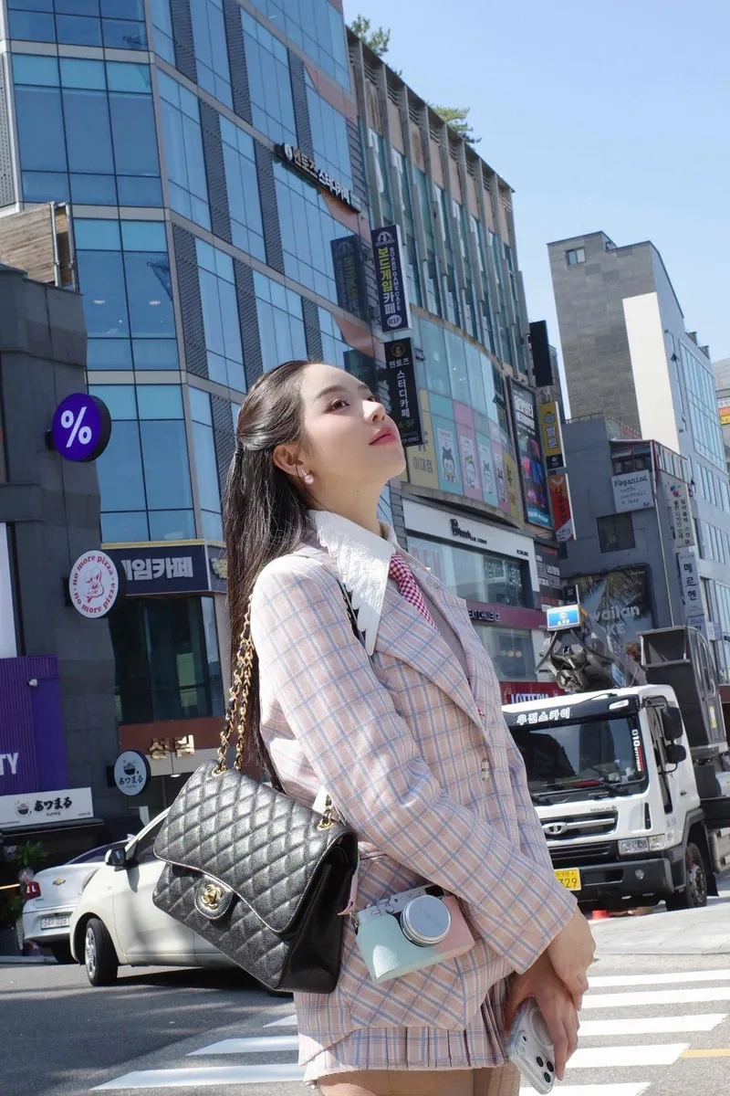 Thanh Thủy Pretty Lady đầy cuốn hút