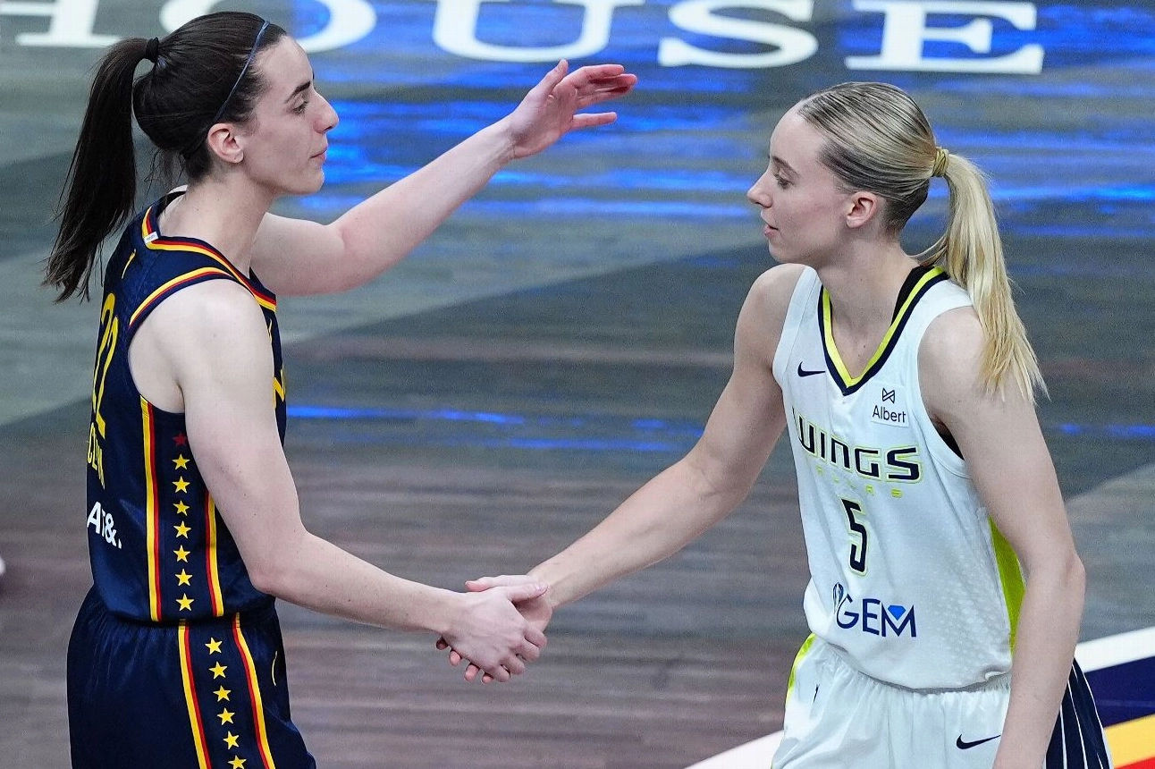 Caitlin Clark, Paige Bueckers