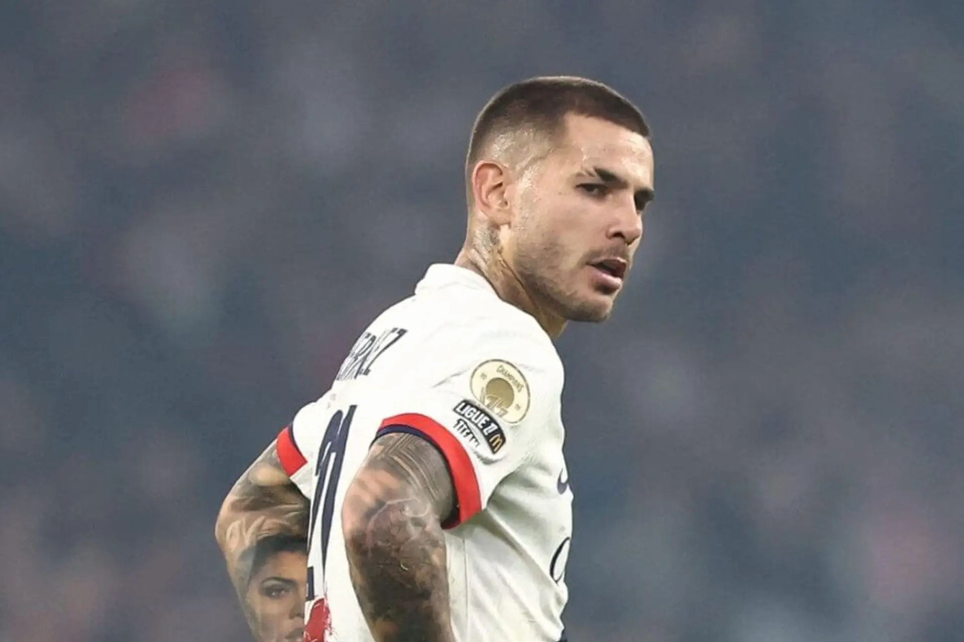 Lucas Hernández thi đấu cho PSG tháng 10/2025 chứa Lucas Hernández