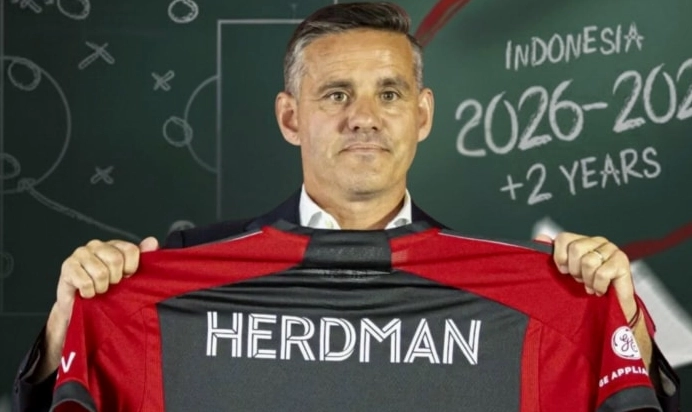 Truyền thông Indonesia phấn khích với thông tin về HLV mới, kỳ vọng vào những cầu thủ như Jay Idzes