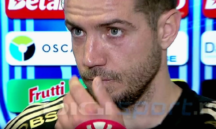 Pha đi bóng lắt léo xé toang hàng phòng ngự đối phương