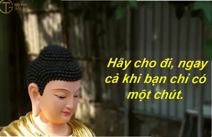 Cách bài trí phòng thờ với hình Phật đẹp có chữ