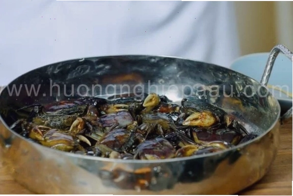 Cách chọn cua đồng tươi ngon để nấu bún riêu