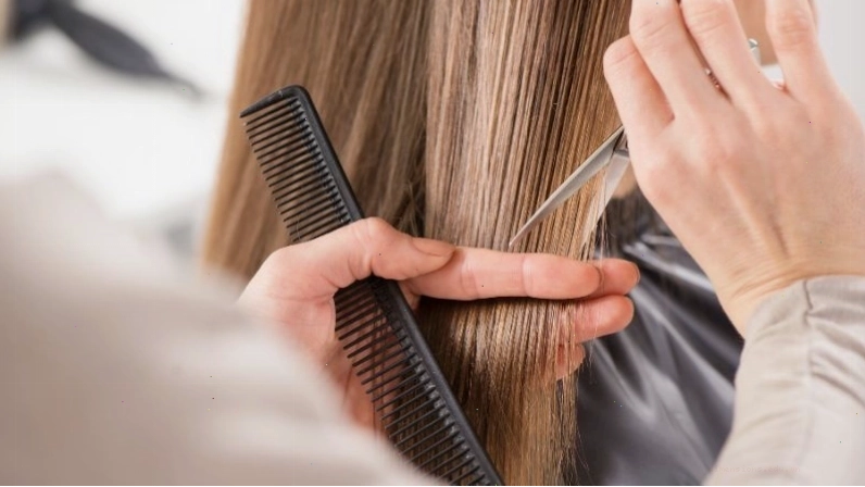 Chọn ngày tốt cắt tóc liên quan đến phong thủy mang lại may mắn