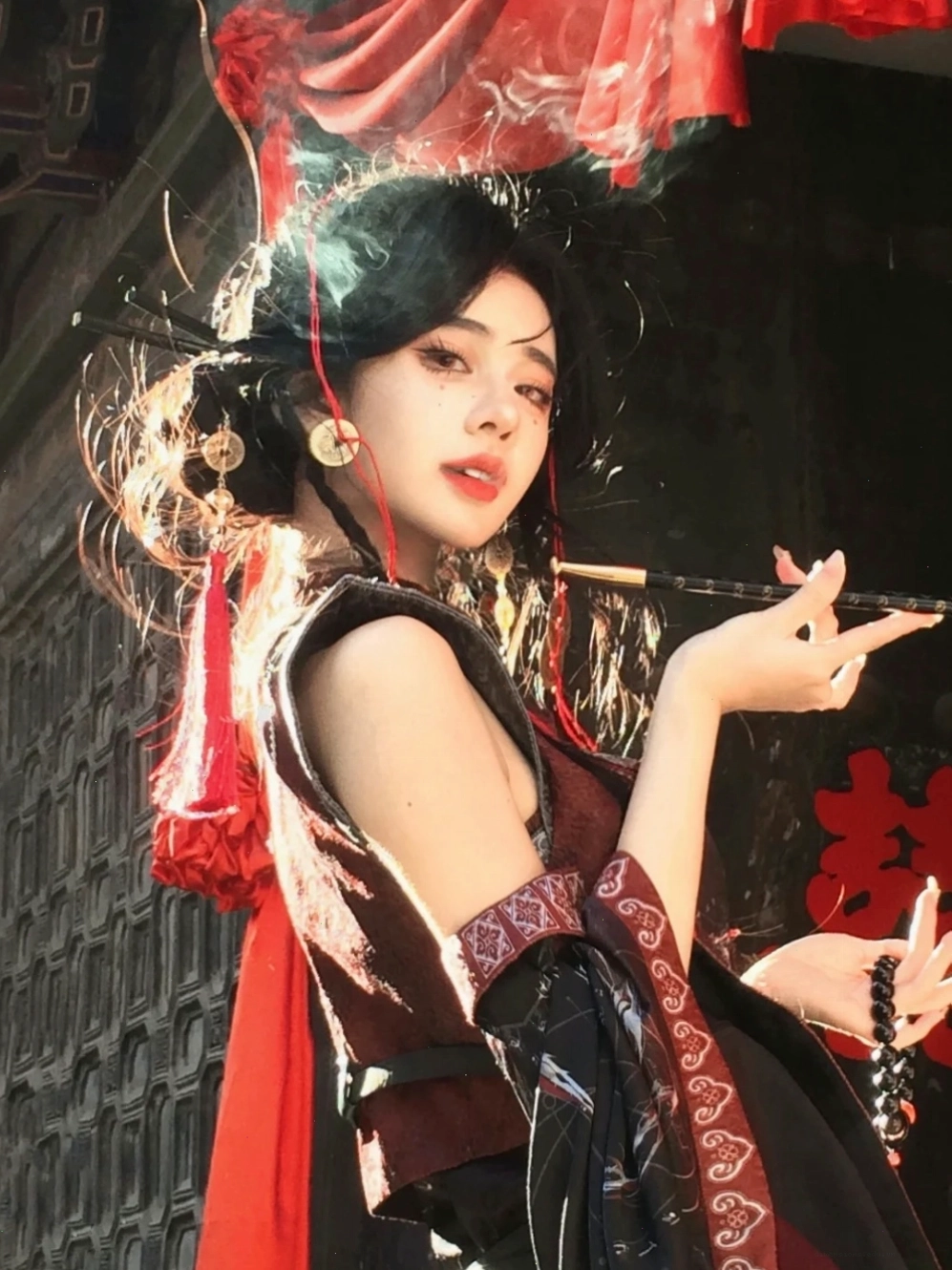 Cosplayer Trung Quốc đẹp dịu dàng trong trang phục cổ trang