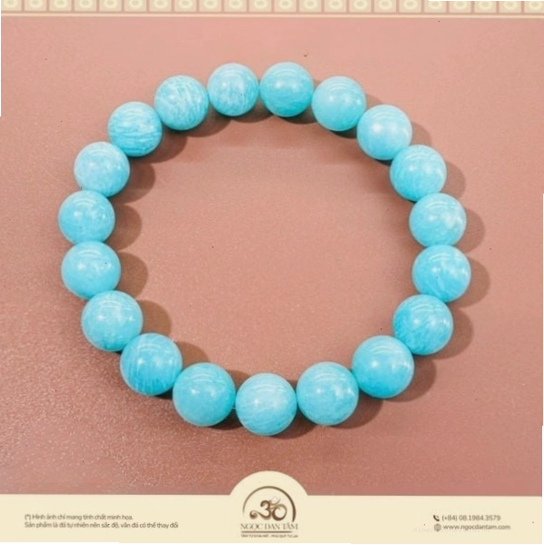 Đá Aquamarine hợp mệnh Thủy