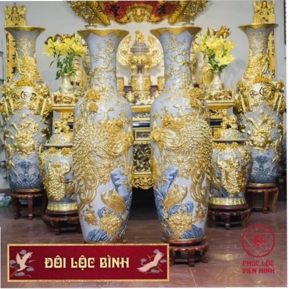 Đôi lộc bình gốm sứ Bát Tràng dát vàng