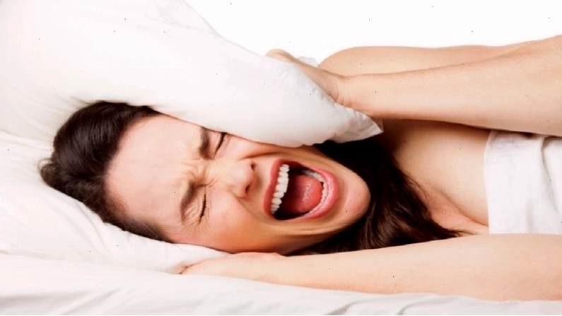 Giấc mơ thấy răng rụng có thể phản ánh những lo lắng trong cuộc sống thực tại