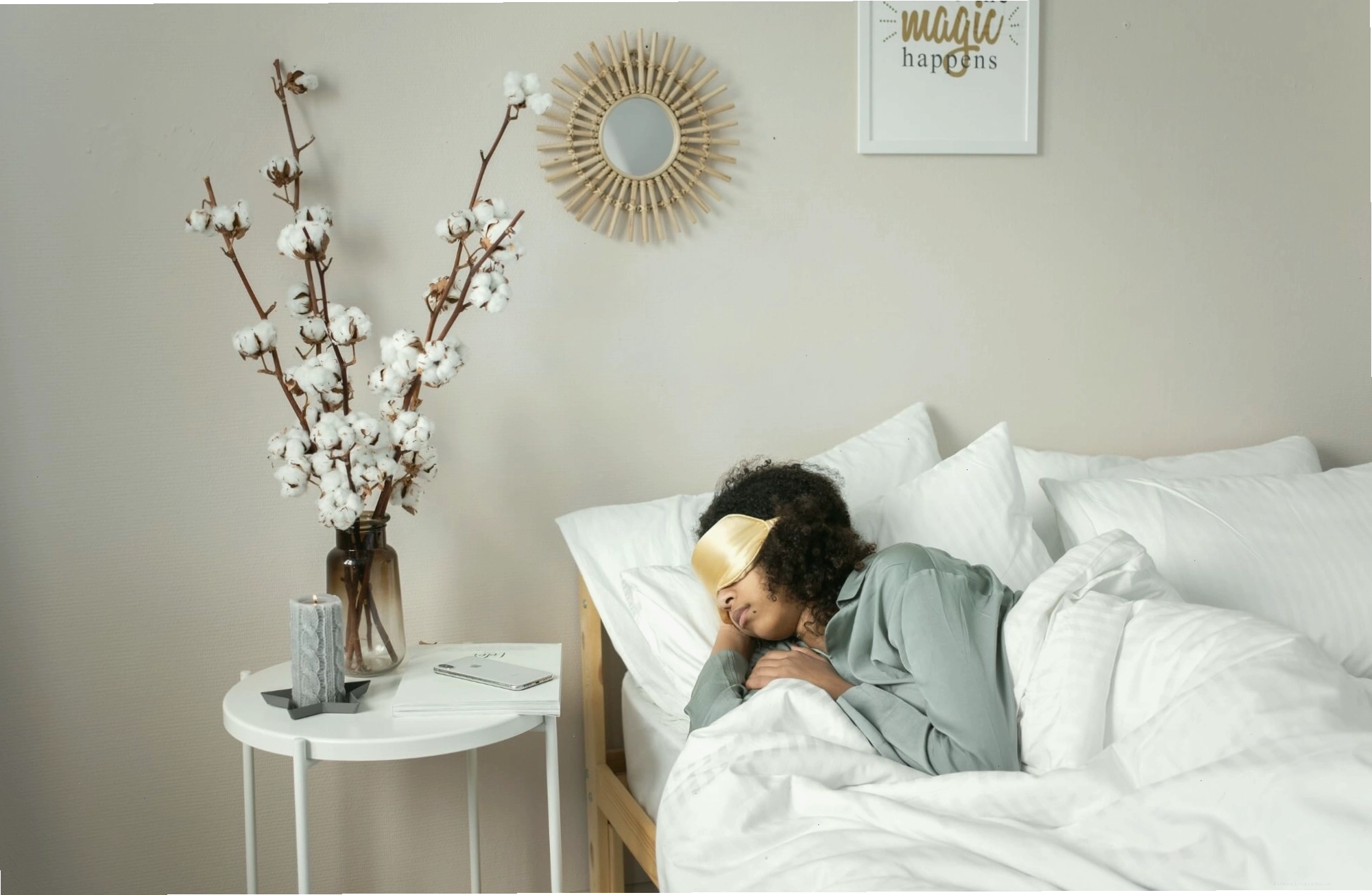 Giải mã giấc mơ thấy rắn bò vào nhà