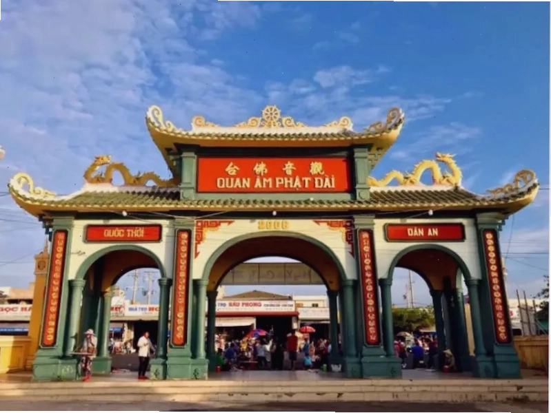 Không gian thoáng đãng tại Quan Âm Phật Đài nhìn từ trên cao