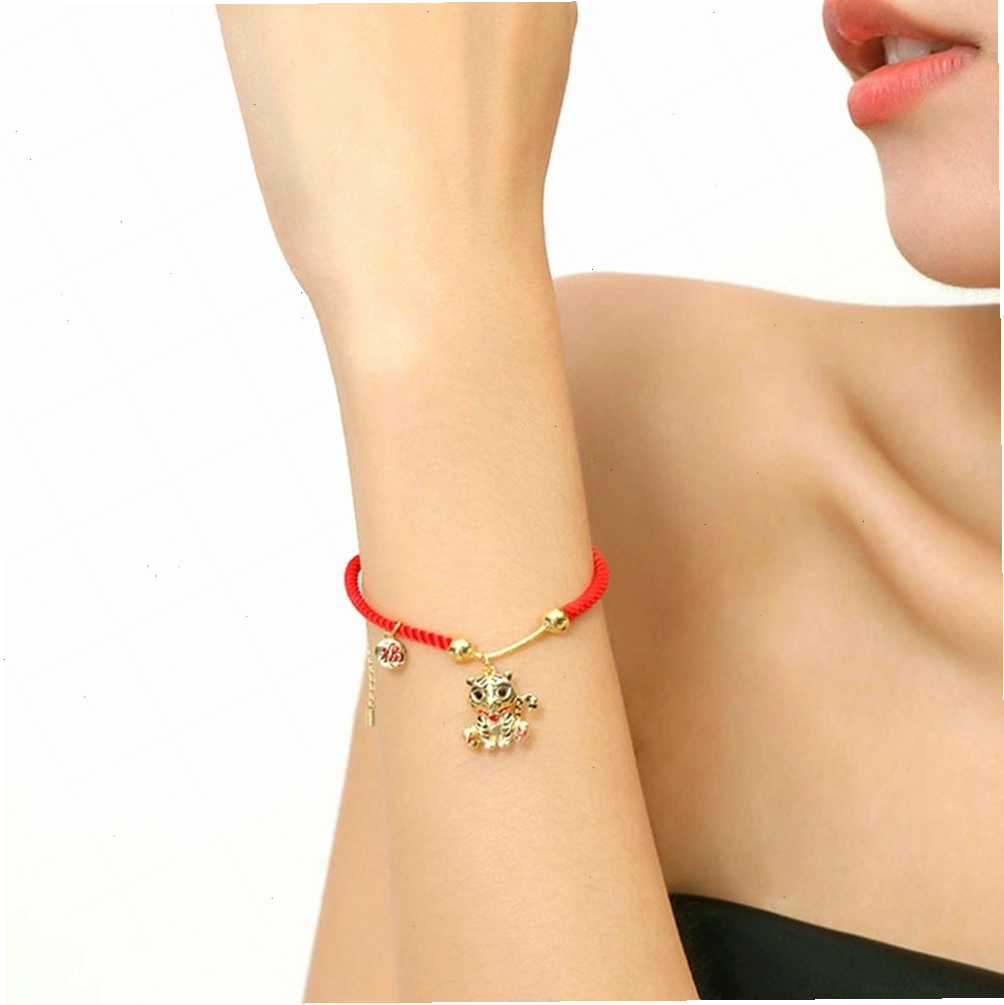 Lưu ý không nên đeo vòng phong thủy quá chật