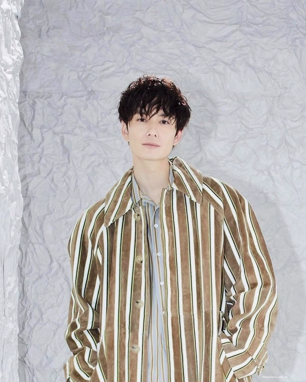 Okada Masaki, một trong những nam diễn viên Nhật Bản được yêu thích
