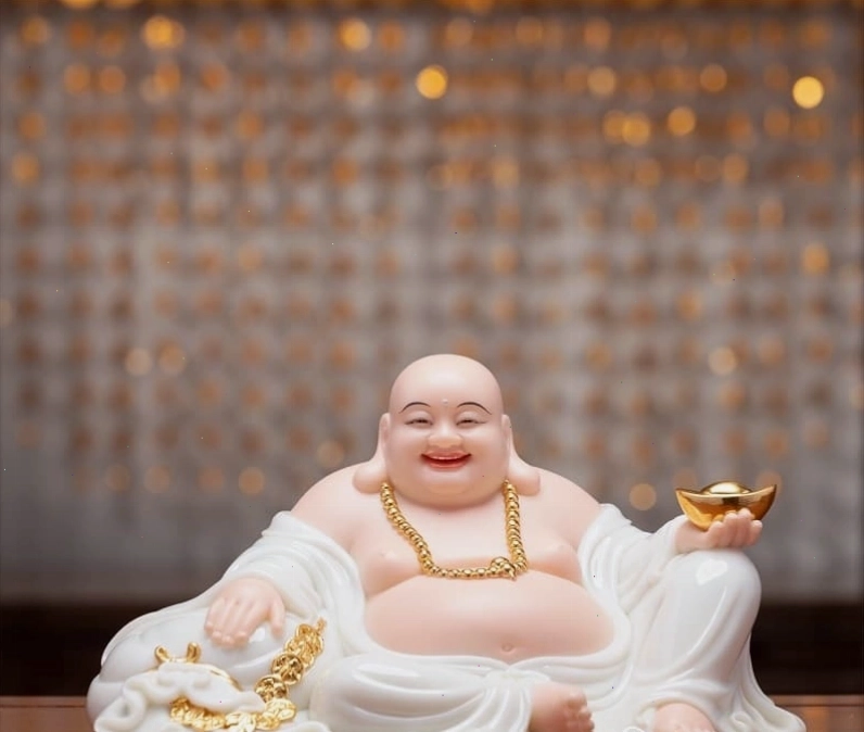 Phật Di Lặc biểu tượng cho niềm vui và sự sung túc trong mười phương chư Phật