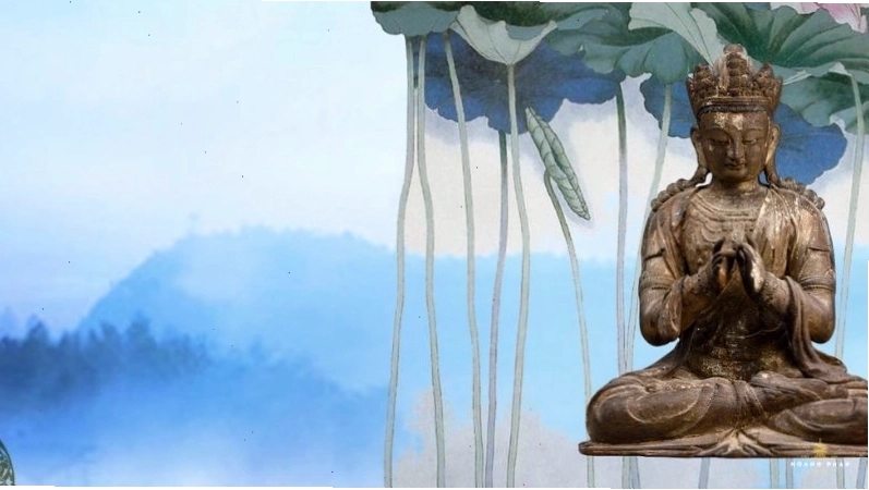 Phật Tỳ Lô Giá Na với pháp luân