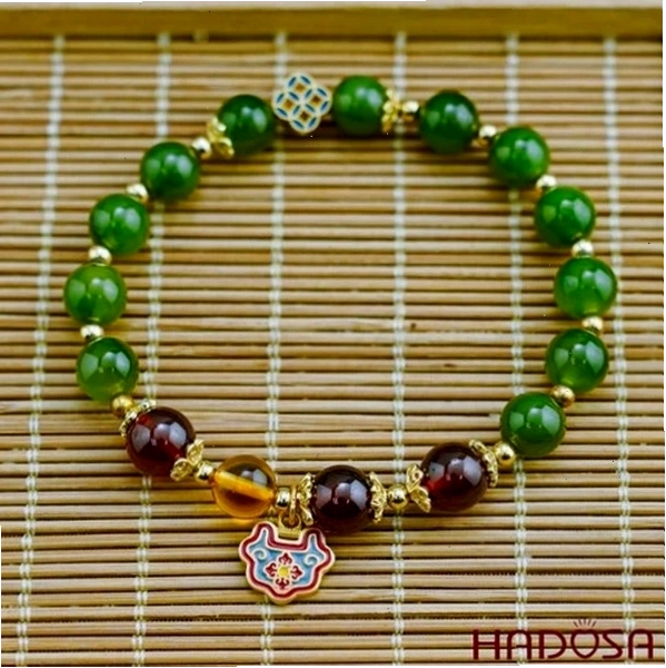 Số hạt trên vòng phong thủy