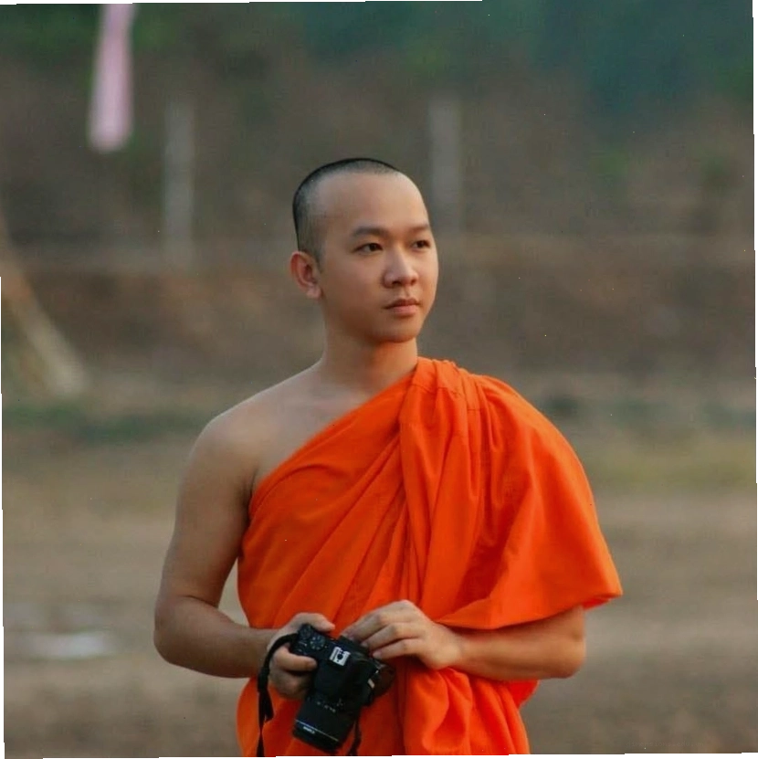 Trang bìa một cuốn kinh Phật giáo Nguyên thủy cổ xưa ghi chép bằng chữ Pāli