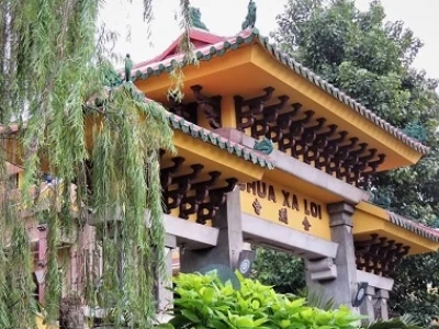 Chùa Phật Học Xá Lợi: Kiến Trúc Hiện Đại và Không Gian Tâm Linh Giữa Lòng Thành Phố