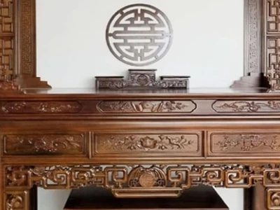 Phong Thủy Bàn Thờ Gia Tiên: Hướng Dẫn Đặt Chuẩn Năm 2026