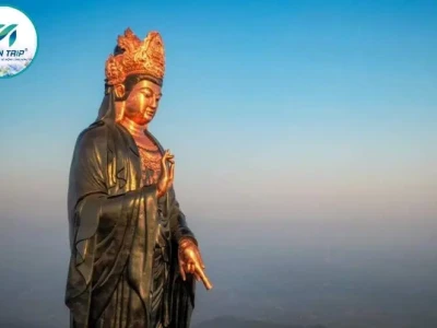Sự Tích Phật Bà Tây Bổ Đà Sơn: Khám phá ý nghĩa và vẻ đẹp tại Núi Bà Đen